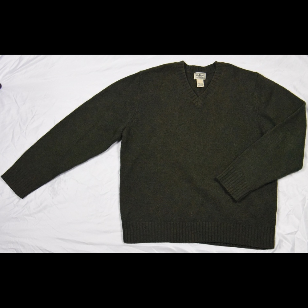 L.L. Bean - size M-Reg - Wool Shetland Sweater